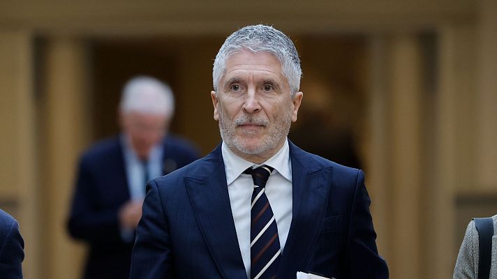 Telediario 1 - Marlaska "no sabía" de la acusación al director de la Policía y cesa a otro comisario por supuestas coacciones