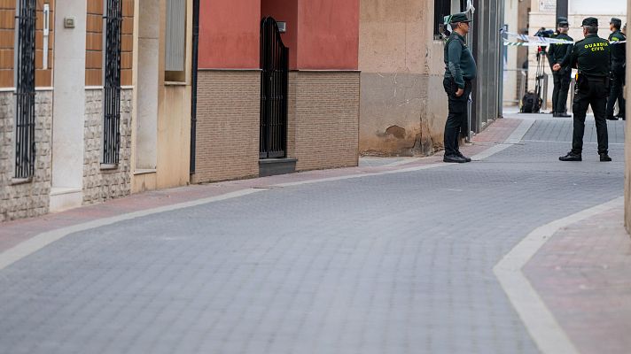 Telediario 1 - Órdenes de alejamiento quebrantadas