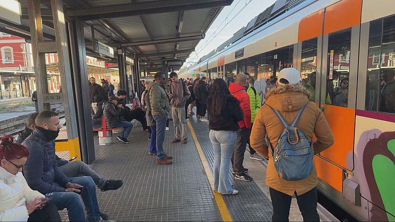 Un mes de mobilitat alterada pel caos de Rodalies