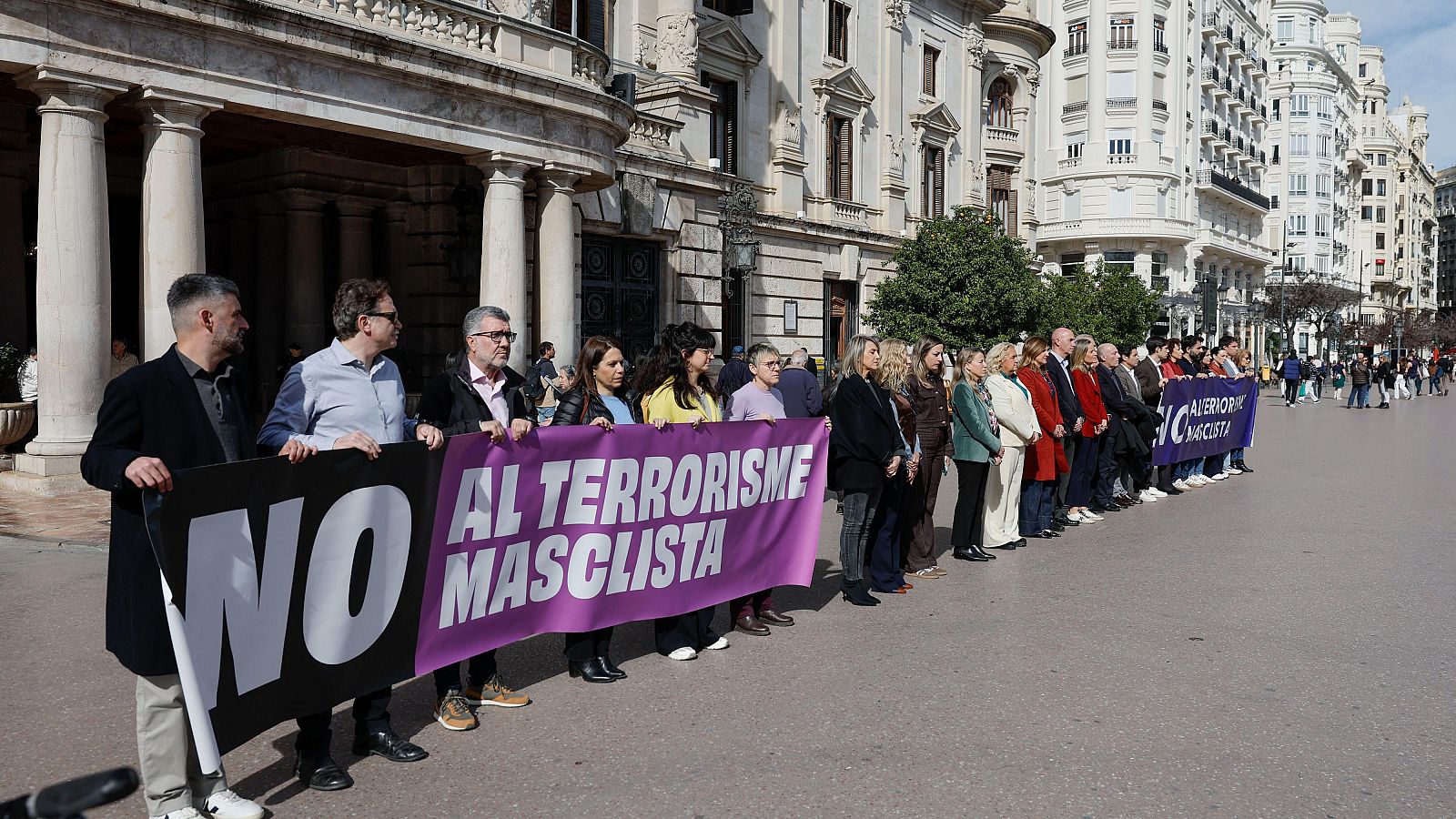 L'Informatiu Comunitat Valenciana 1 - 20/02/26 | Ver