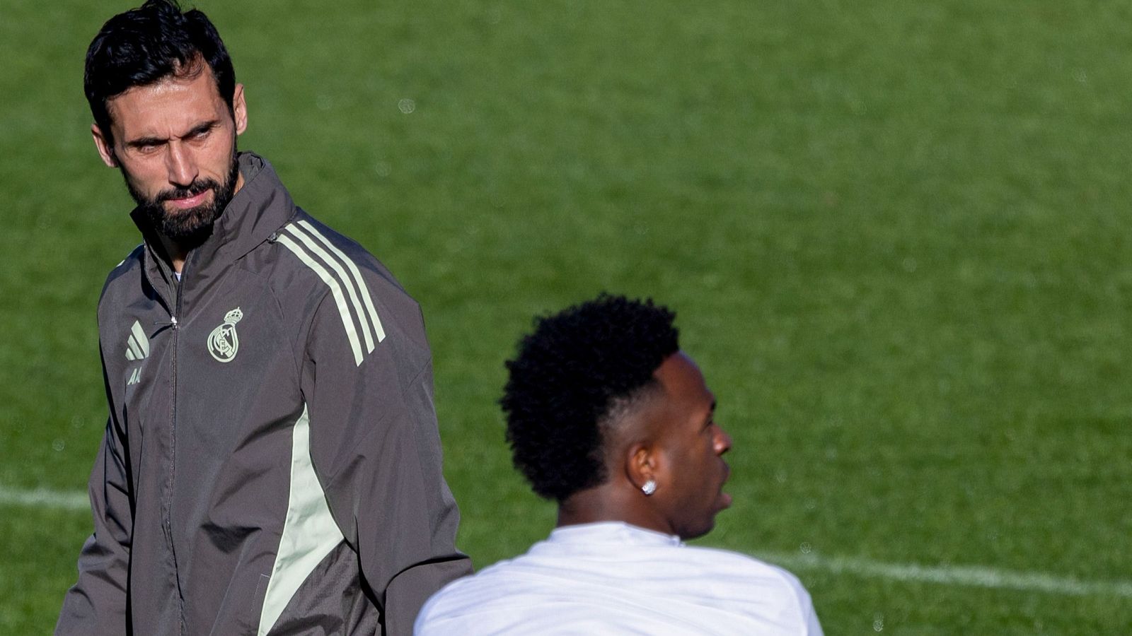 Arbeloa pide que lo sucedido en Lisboa "marque un antes y un después" - Fútbol | Ver