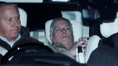 Guardia, suerte y oficio: c�mo gest� Phil L�pez la foto de la salida del expr�ncipe Andr�s en Norfolk