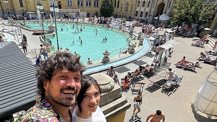 La Vuelta al Mundo en 80 Likes - Budapest