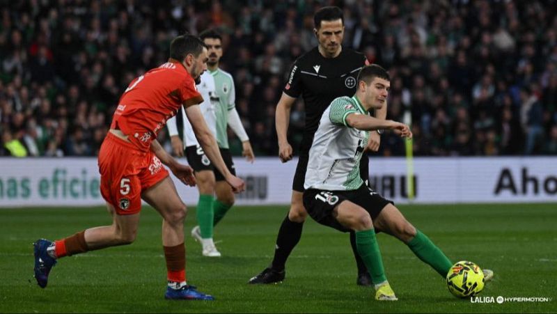 Racing - Burgos: resumen partido de la 27� jornada Segunda | Ver