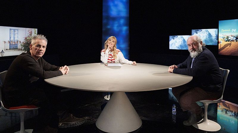 Versi�n espa�ola - Esperando a Dal� (Coloquio) - Versi�n espa�ola | Ver