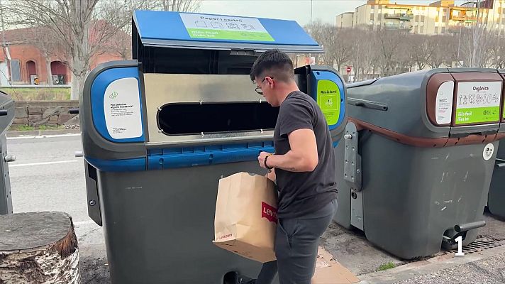 L'Informatiu - Girona intensifica el control policial per frenar l’incivisme amb la brossa