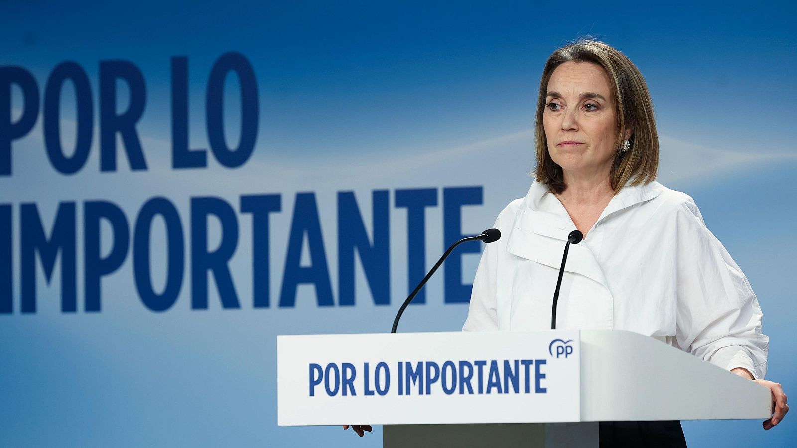 La negociación para Extremadura y Aragón asciende a nivel nacional entre PP y Vox - Telediario 1 | Ver