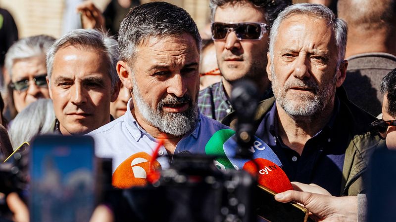 Abascal sobre las negociaciones en Extremadura y Aragón: "Lo normal es que los que necesitan los votos nos llamen y nos digan qué queremos" - Diario 24 | Ver