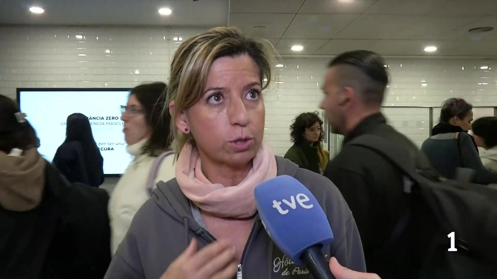 Andanes plenes en la primera jornada de vaga dels maquinistes a FGC