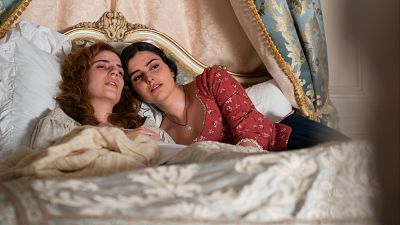 Adriana se despide de Luisa y su valle