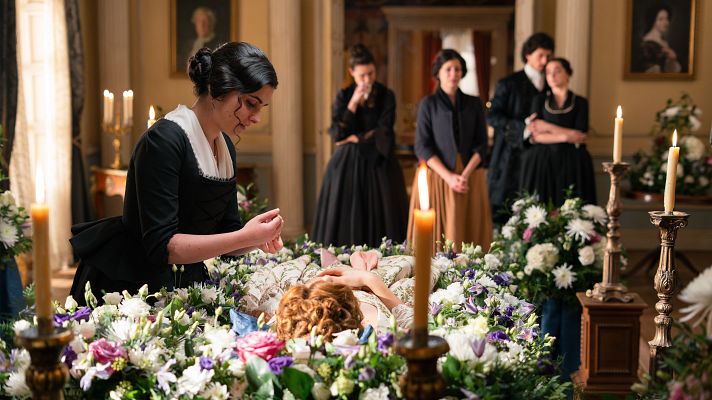 Valle Salvaje - Luisa responde a la pregunta que le hizo Adriana