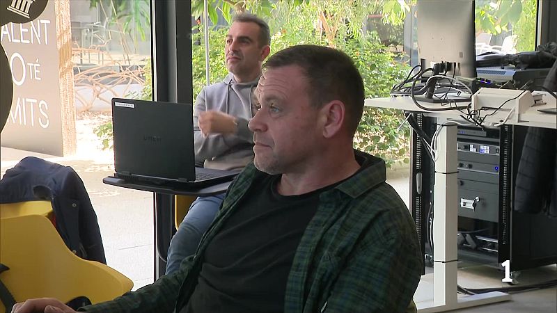 L'ONCE forma persones amb discapacitat en programació i ciberseguretat