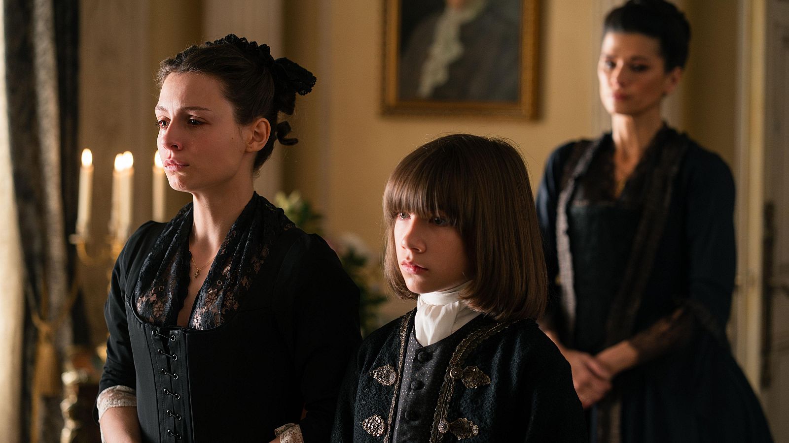 Valle Salvaje - Pedrito se impone y pone paz entre Bárbara y Victoria - Valle Salvaje | Ver