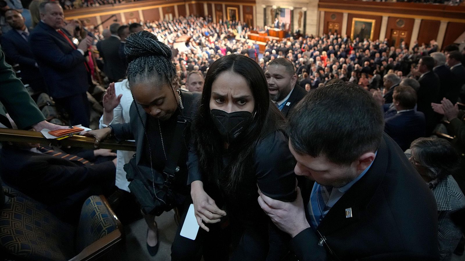 Así cuenta Aliya Rahman cómo fue detenida en la Cámara de Representantes durante el discurso sobre el estado de la Unión de EE.UU. | Ver