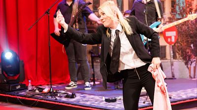 Henar Álvarez: "Nos manipulan desde niñas"