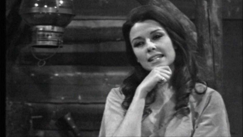 Teatro - El admirable Crichton - Teatro en el Archivo de RTVE | Ver