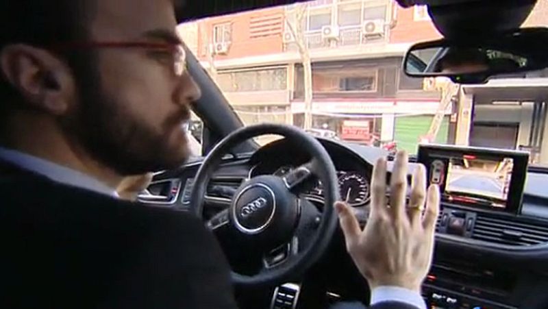 Conducir sin dejar de estar conectado a las redes sociales