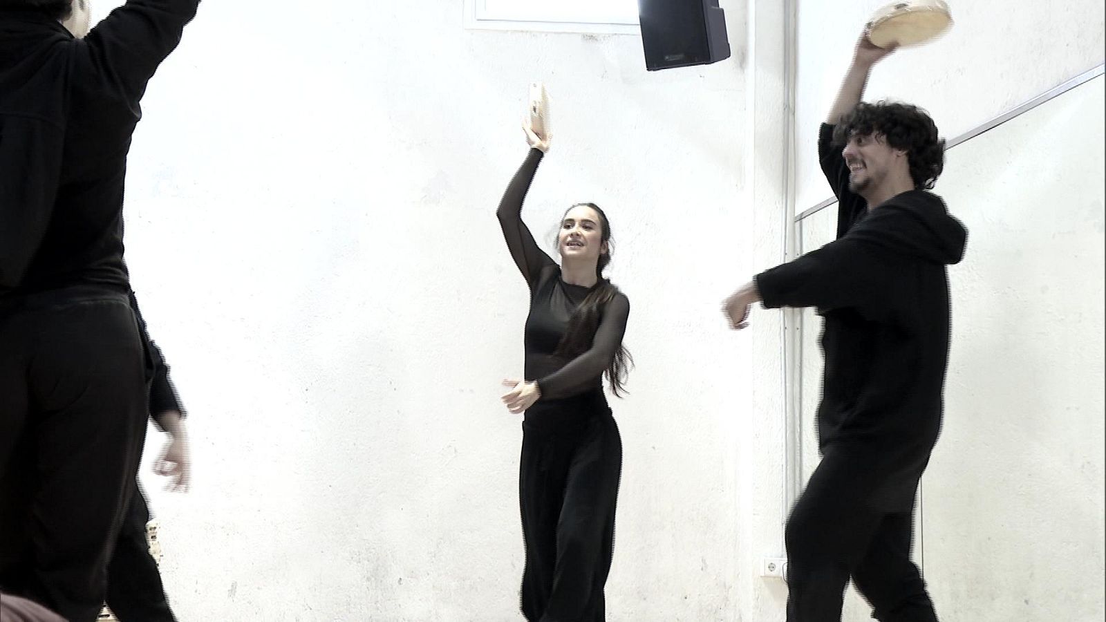 Atención Obras - ensayo del espectáculo "Tentativo" de Jesús Carmona | Ver