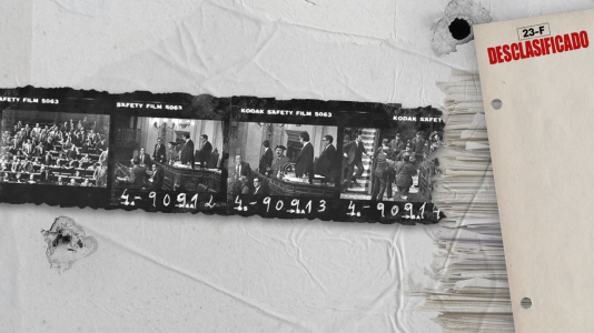 Lee y explora todos los documentos desclasificados con ayuda de la IA