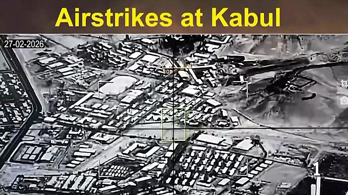  - Pakistán declara la "guerra abierta" a Afganistán tras efectuar varios bombardeos en territorio afgano