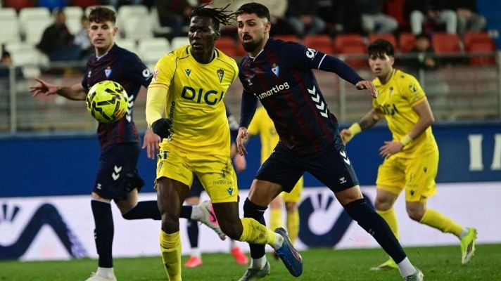 Resúmenes de LaLiga - Eibar - Cádiz: resumen del partido de la 28ª jornada de Liga | Segunda