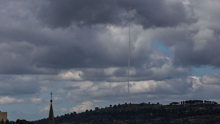 Fin de semana 24h - Misiles procedentes de Irán impactan en Jerusalén y Tel Aviv
