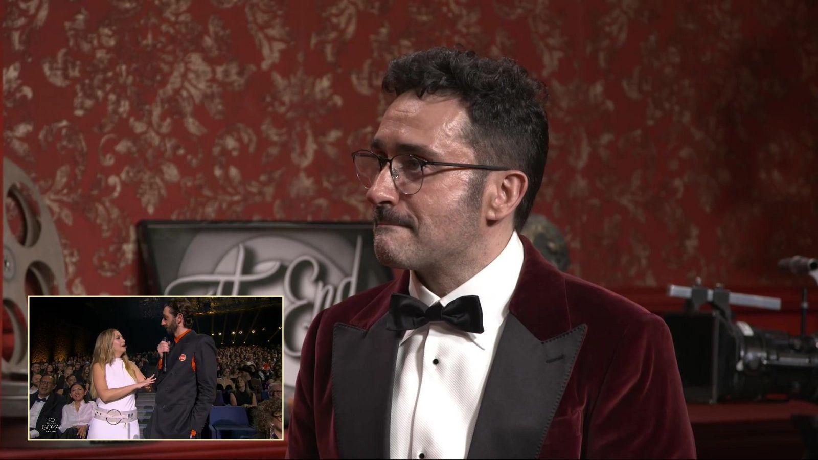 J.A Bayona: "Esto es como el camarote de los hermanos Marx" - La noche de los Goya con... | Ver