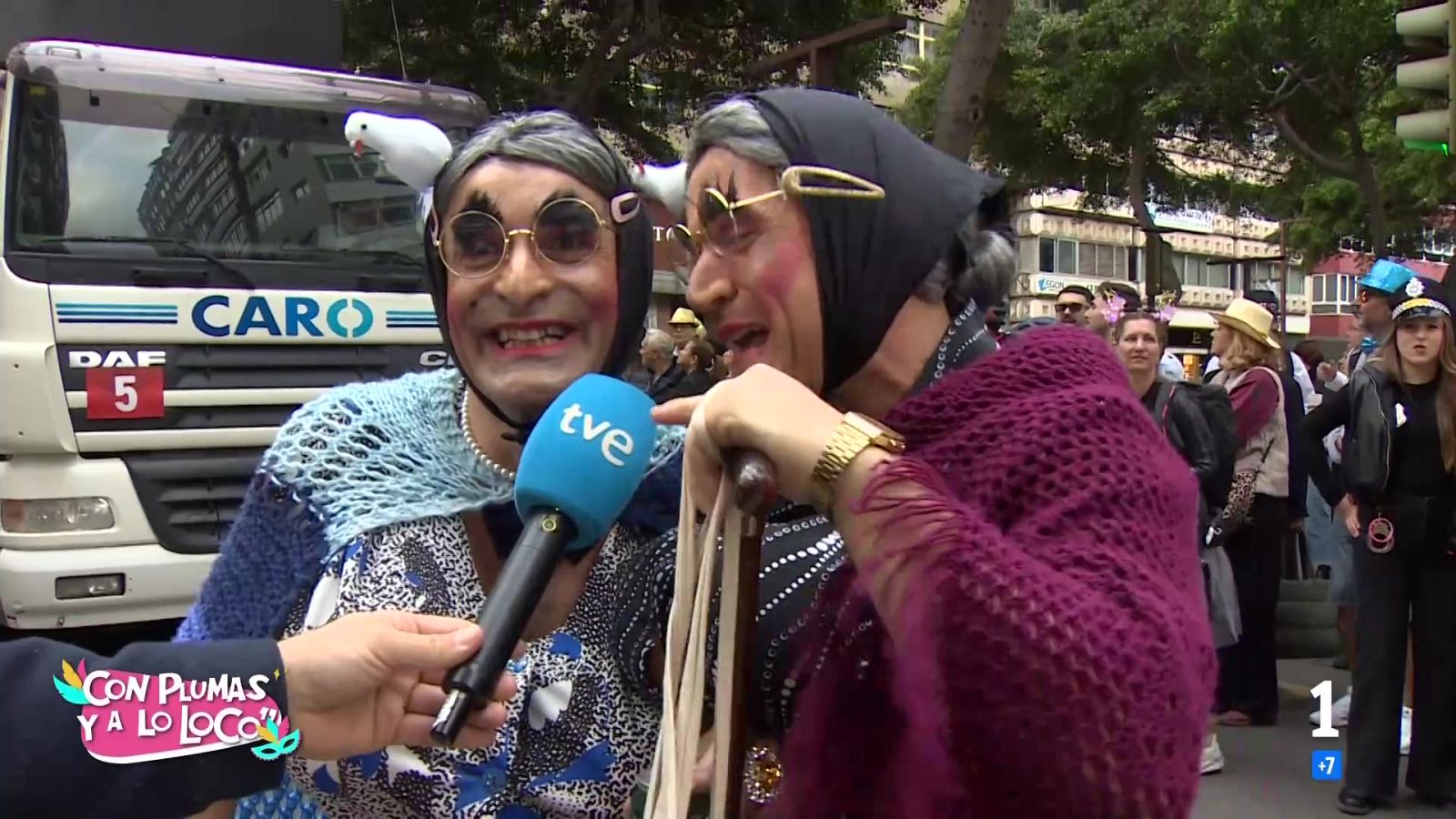 Con Plumas y a lo loco - 01/01/2026 - Carnaval de Canarias | Ver