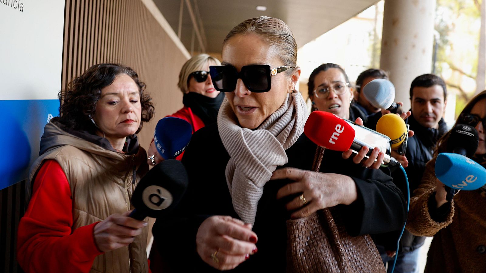 L'Informatiu Comunitat Valenciana 1 - 27/02/26 | Ver