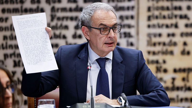 En plena campaña electoral en Castilla y León, el PP ha citado en la comisión Koldo del Senado al expresidente del Gobierno José Luis Rodríguez Zapatero. Los populares le acusan de intervenir en el rescate de Plus Ultra. Zapatero lo ha negado y ha dicho ser objeto una campaña de de