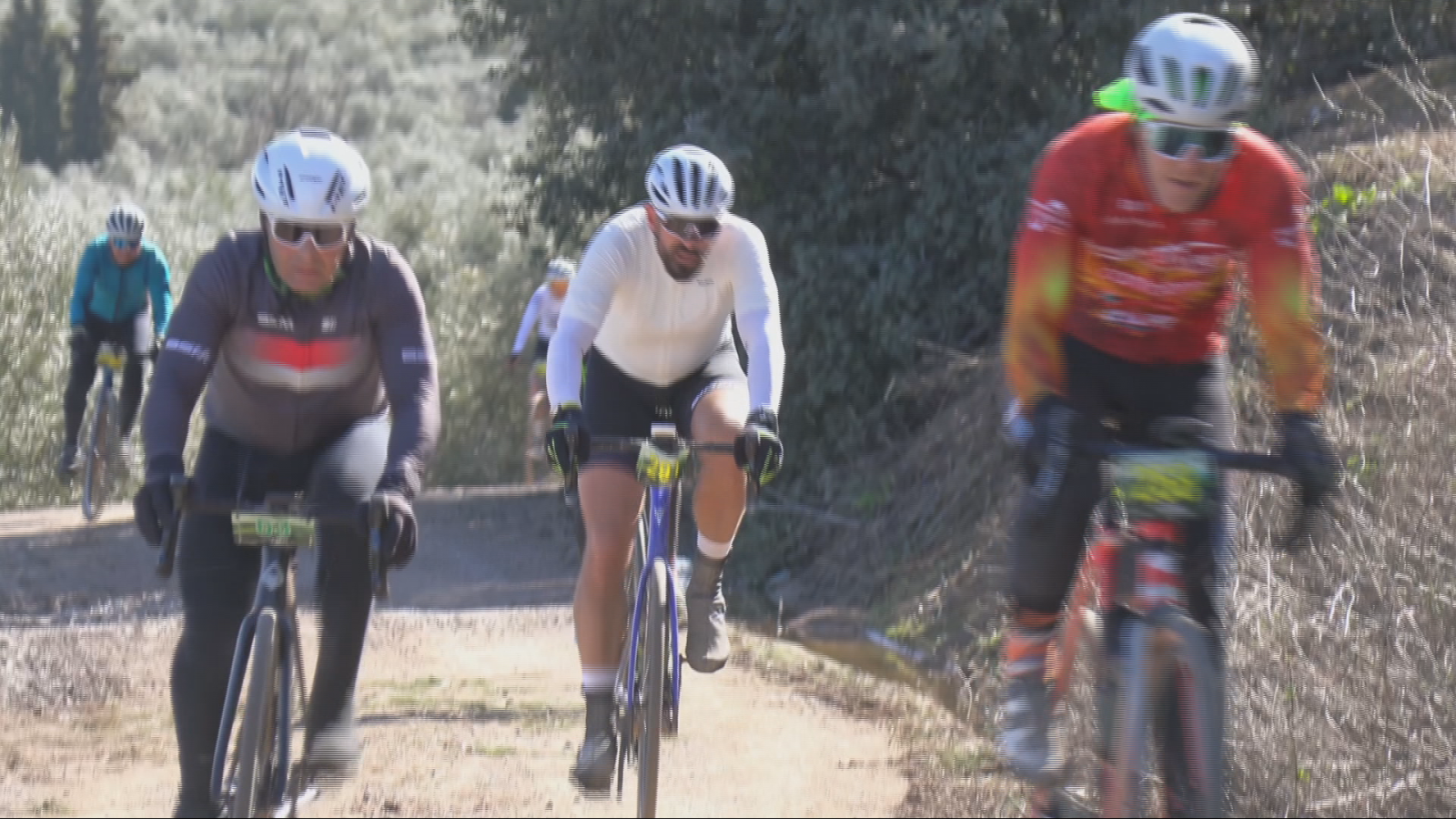 Despedida con la canción de La MODA "Subiendo, como el Chava Jiménez" - TDPedales | Ver