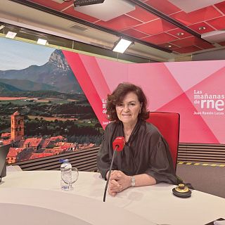 Carmen Calvo: "Estamos delante de la Historia, y exige altura"