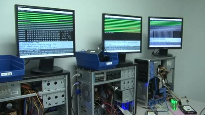 Telediario 1 - Plan contra el ciber espionaje