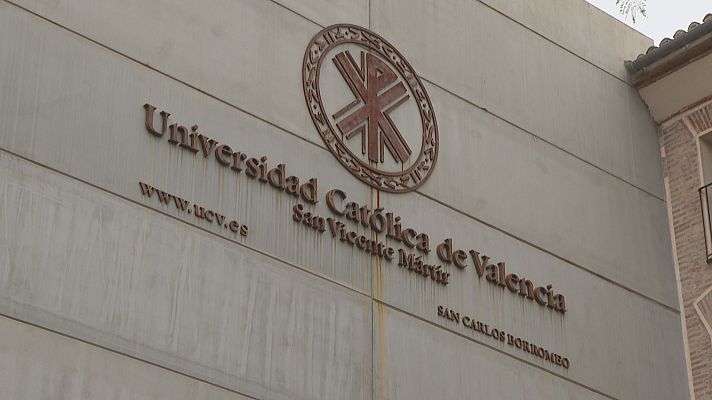 L'informatiu - Comunitat Valenciana - Un TFM en la Universitat Catòlica de València validava les teràpies de conversió sexual amb tractaments farmacològics