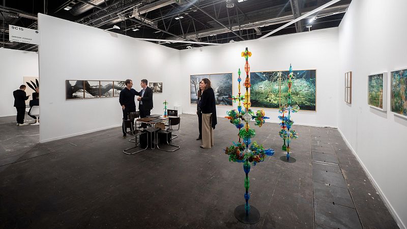 Arranca ARCO en IFEMA marcada un año más por la reivindicación de reducir el IVA cultural - Telediario 1 | Ver