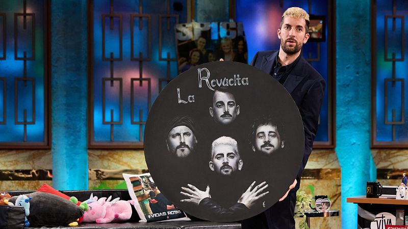 La Revuelta | Broncano, Grison, Castella y Bezos, a lo Queen - La Revuelta | Ver