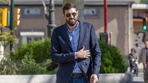 Vox expulsa a Antelo del grupo parlamentario y desmiente que haya falsificado su firma para retirarle la portavoc�a