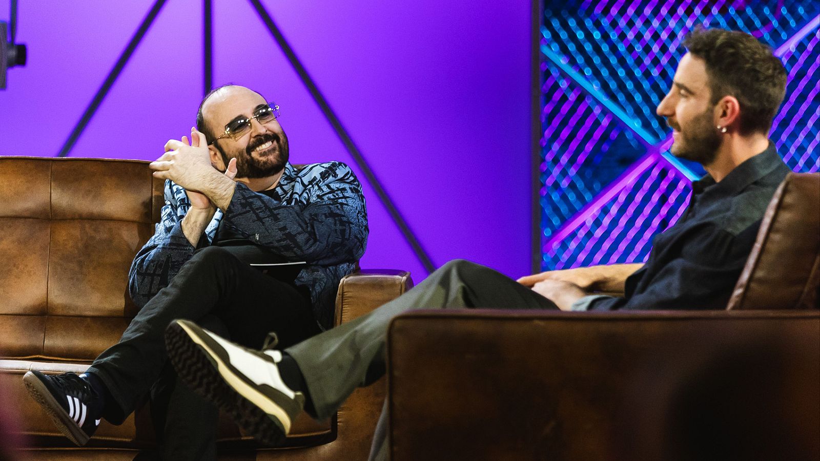 Rimas patateras con Carlos Areces: "Mecano Effect" - Al margen de todo - Al margen de todo | Ver