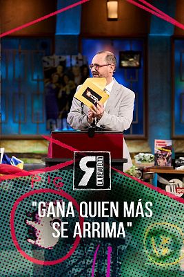 La Revuelta - En la petanca del año "gana quien más se arrima"