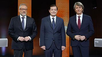 Poll�n (Vox) echa en cara a Mart�nez (PSOE) que pida a Ma�ueco (PP) que adapte la ley de violencia machista