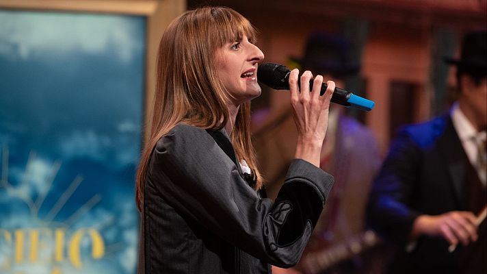 Al cielo con ella - El primer día como "señora" de Clara Ingold