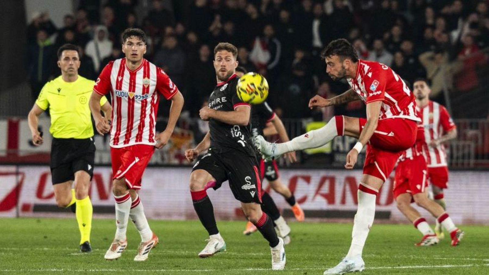 Almería - Cultural Leonesa: resumen partido 29ª jornada | Segunda | Ver