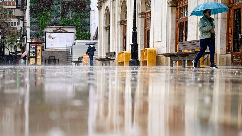 L'oratge condiciona els actes de les festes de la Magdalena - L'informatiu - Comunitat Valenciana | Ver