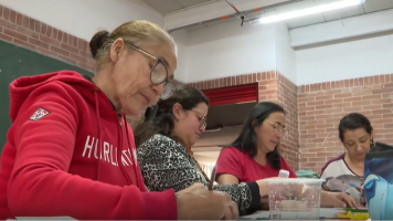 "Las manzanas del cuidado", espacios seguros y gratuitos para infancia y mayores, en Bogot�