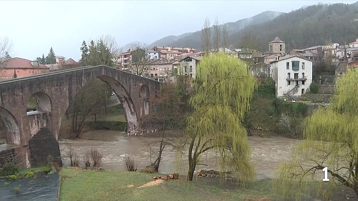 L'Informatiu - Embassaments en màxims