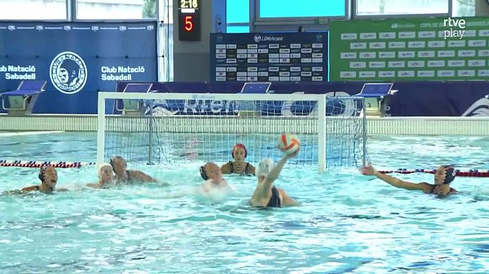 Waterpolo - Copa de la Reina. 2ª semifinal: Astralpool C.N. Sabadell - Assolim C.N. Mataró