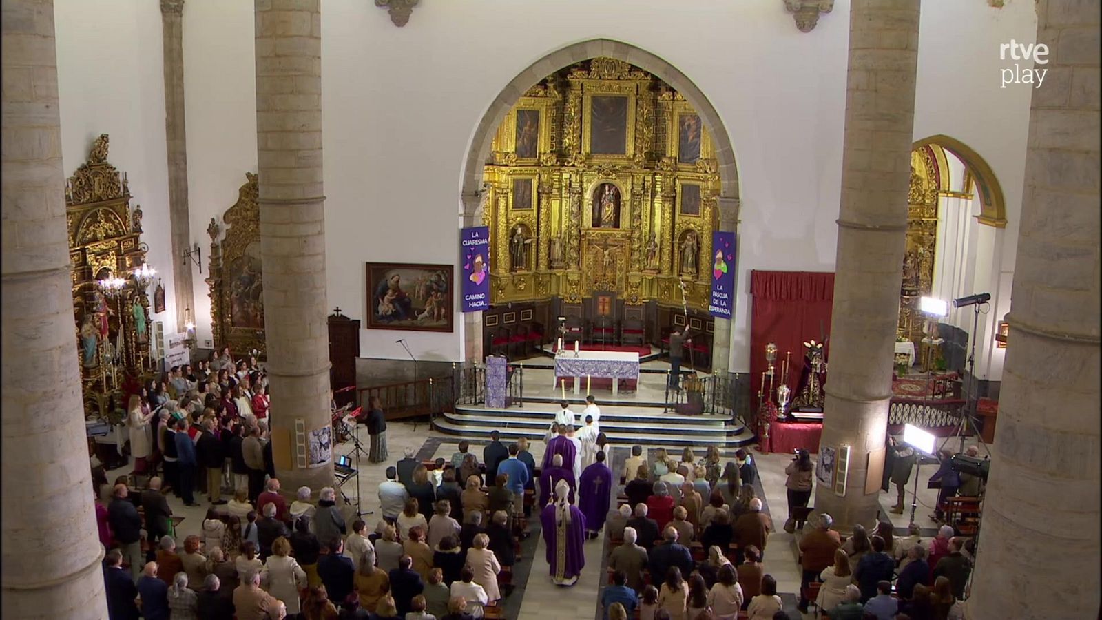El Día del Señor - Iglesia de Ntra. Sra. de los Ángeles, Badajoz - El día del Señor | Ver
