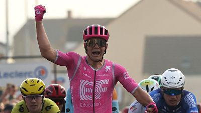 Luke Lamperti se impone en un sprint muy ajustado en la primera etapa de la Par�s Niza