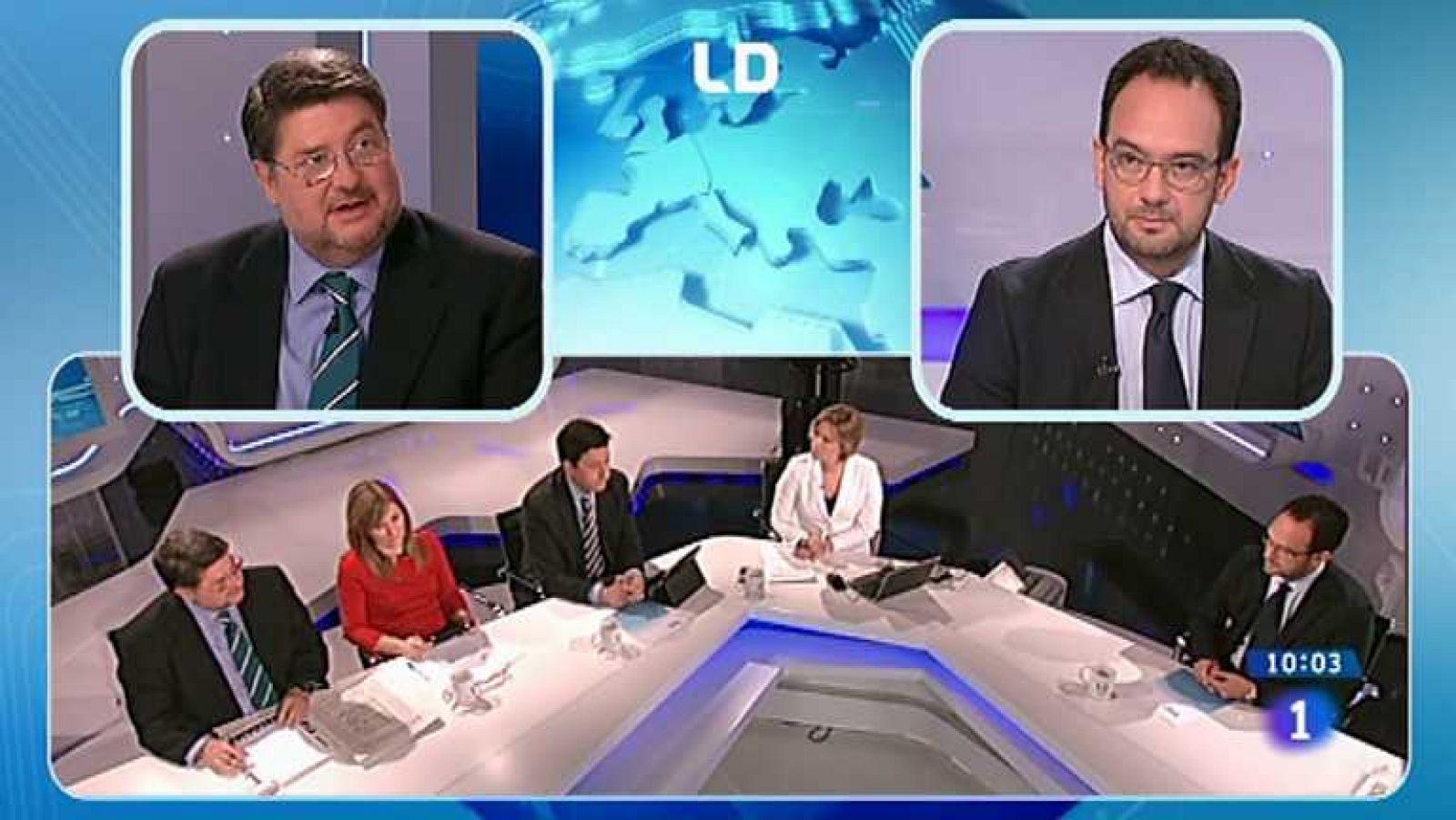 Los desayunos de TVE - Antonio Hernando, secretario de Relaciones Institucionales y Política Autonómica del PSOE, y Eva Grueso, presidenta de la Asociación Profesional de Detectives Privados de España - Ver ahora