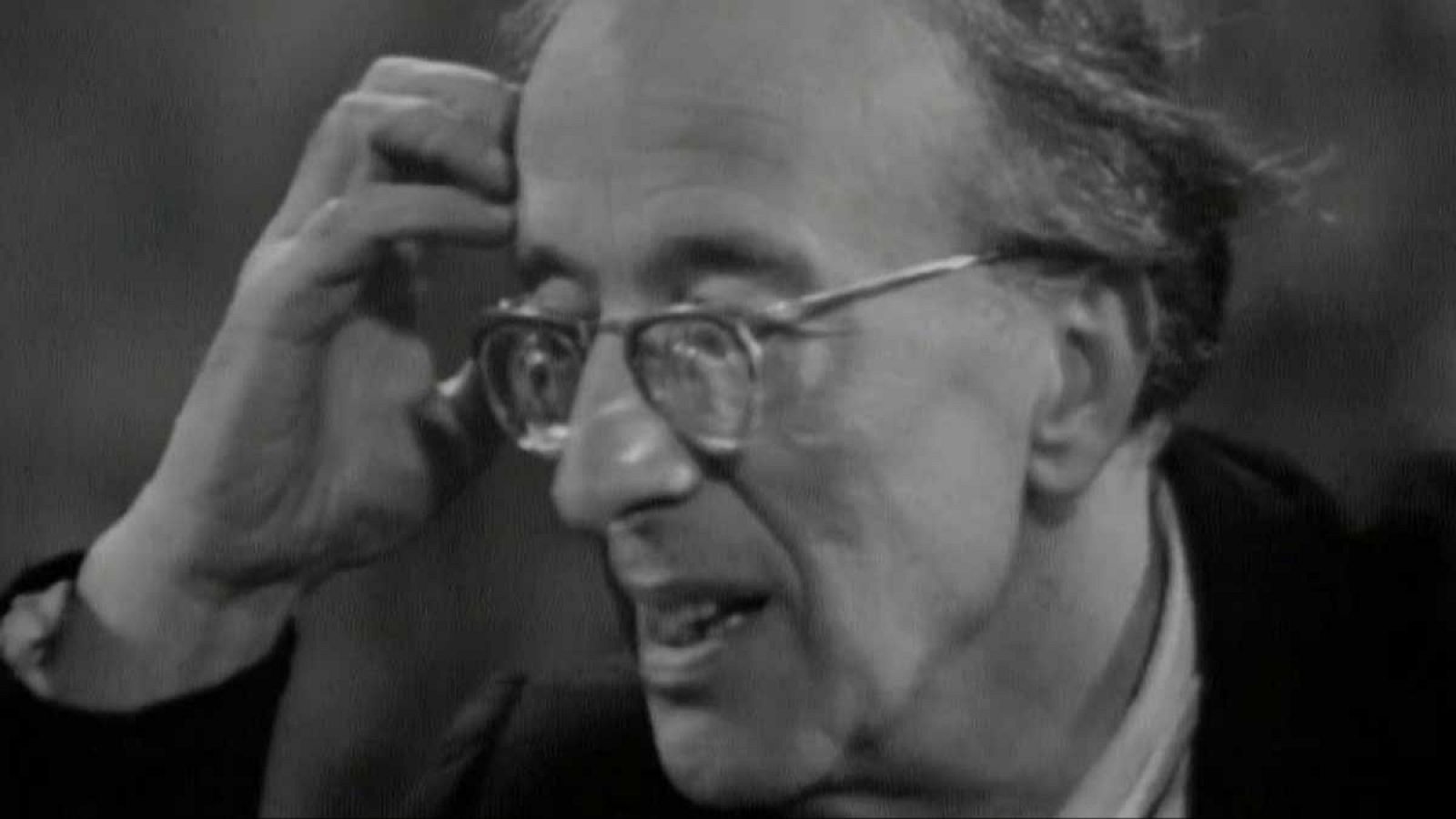 Páginas sueltas - Un imposible futuro - Páginas sueltas | Ver